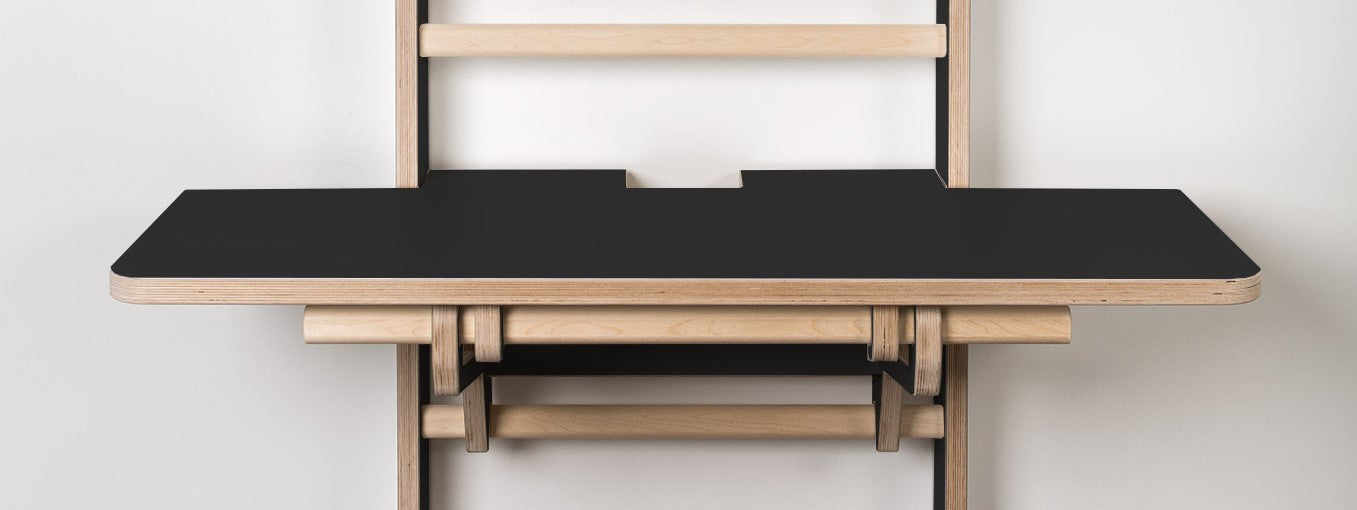 Puolapuiden leuanvetoteline ja 120cm työpöytätaso